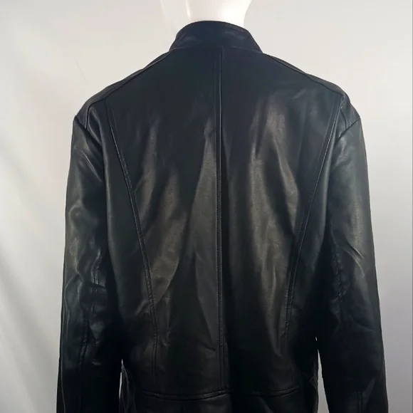 Women Plus Quilted Leather Jacket - Picture 6 of 11